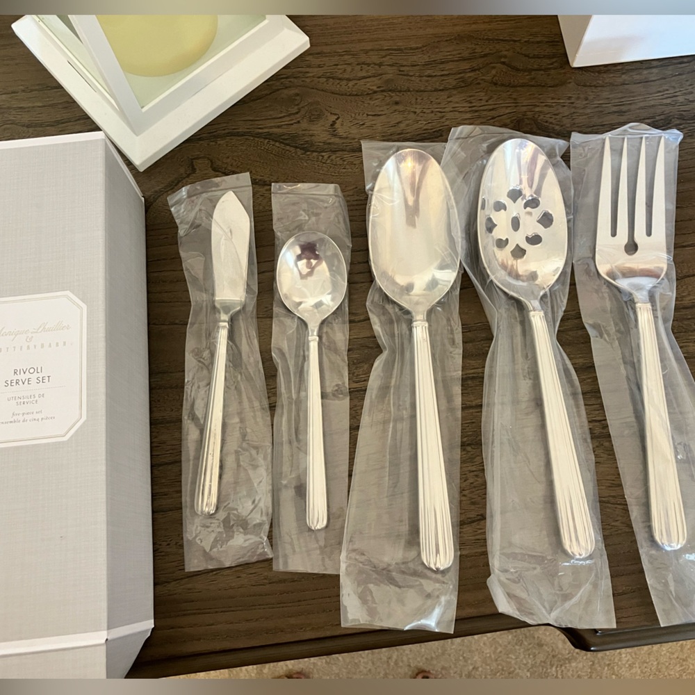 Pottery Barn & Monique Lhuillier Rivoli Serve Set